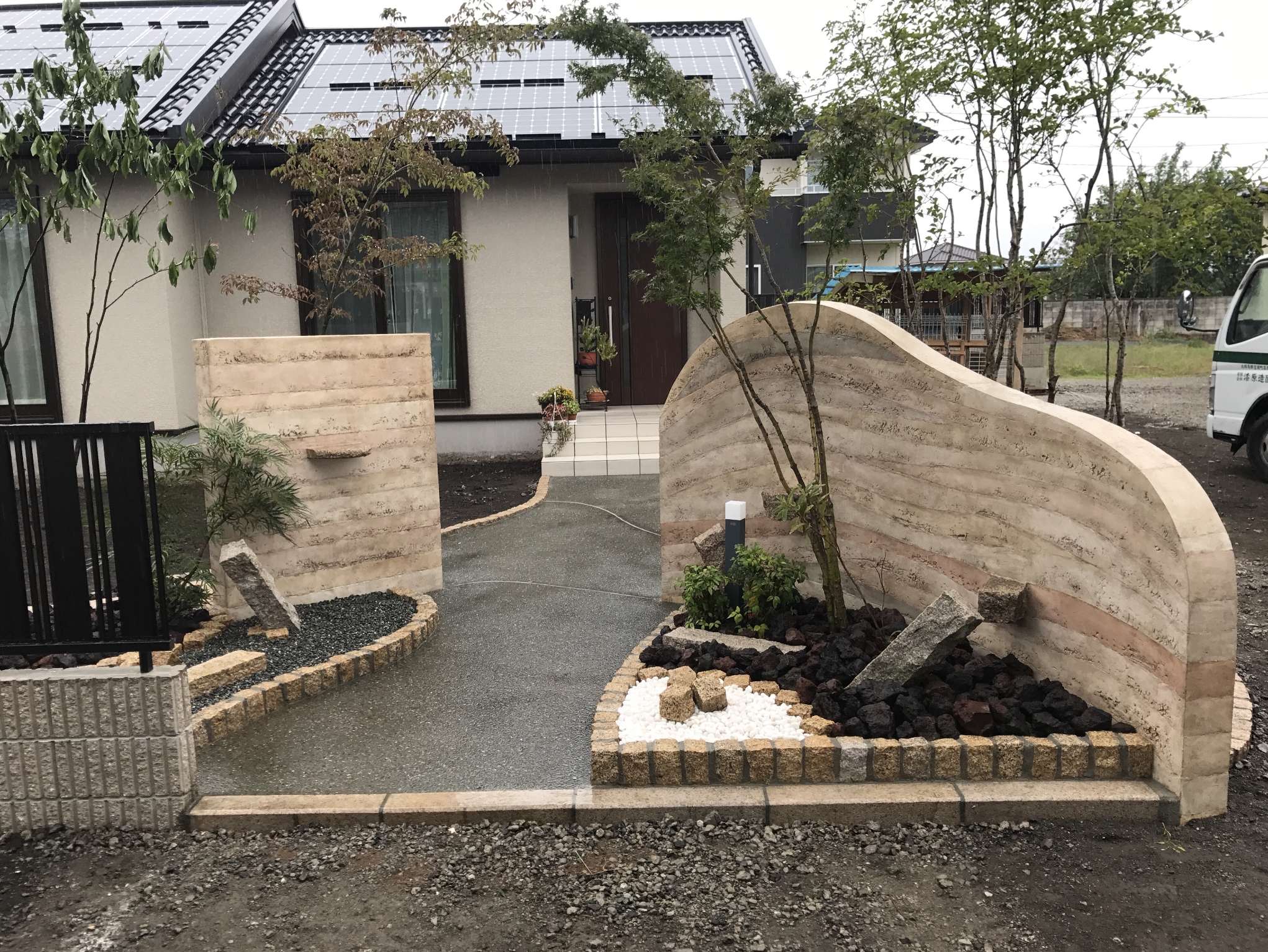 10 6ロックガーデン完成 10 6ロックガーデン完成